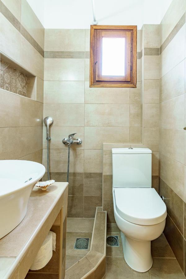 Irini Studios Skyros Exterior photo