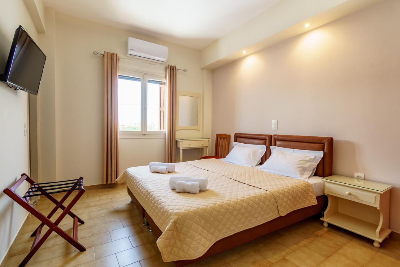 Irini Studios Skyros Exterior photo