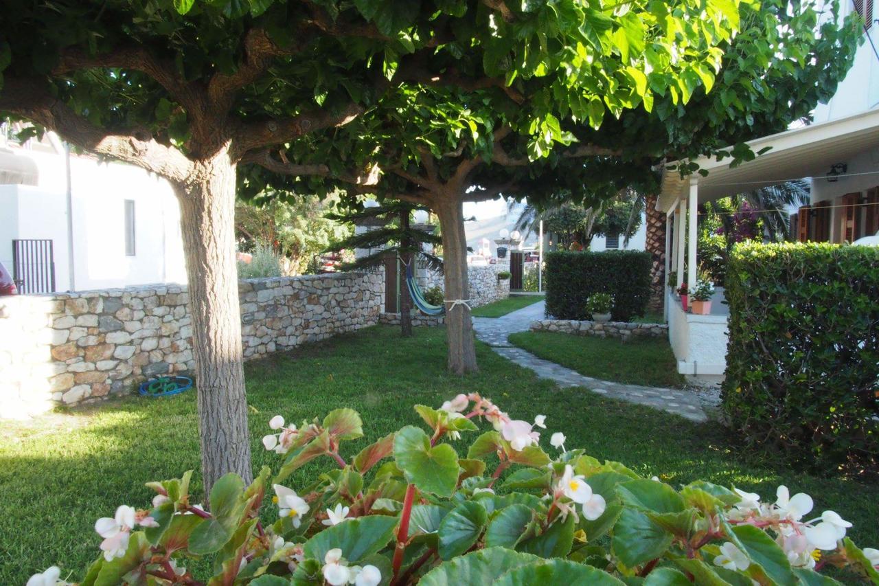 Irini Studios Skyros Exterior photo